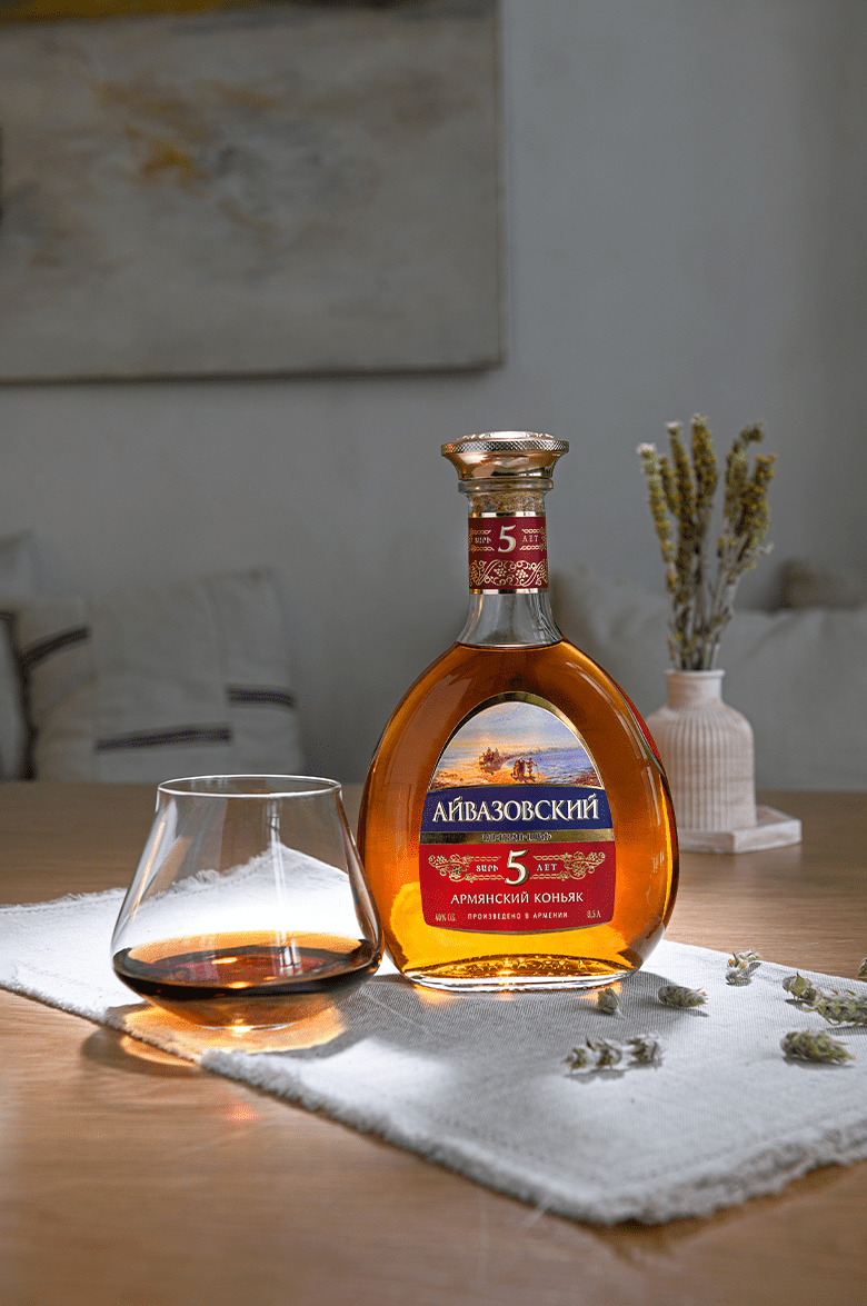 Айвазовский 5 Лет в подарочной упаковке - 0.5 л