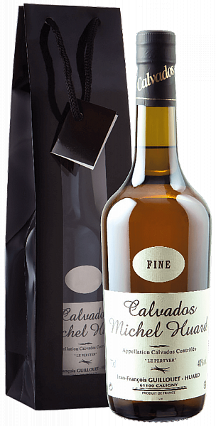 Michel Huard Fine Calvados AOC Jean-Francois Guillouet-Huard (gift box), 0.7 л в Анапе